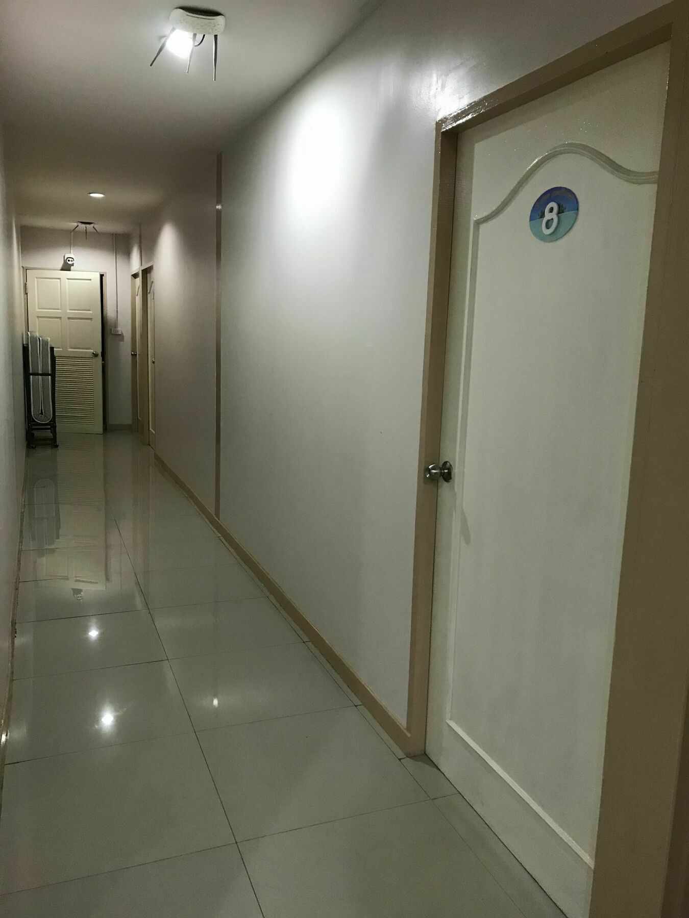 B Place Guesthouse 피피섬 외부 사진