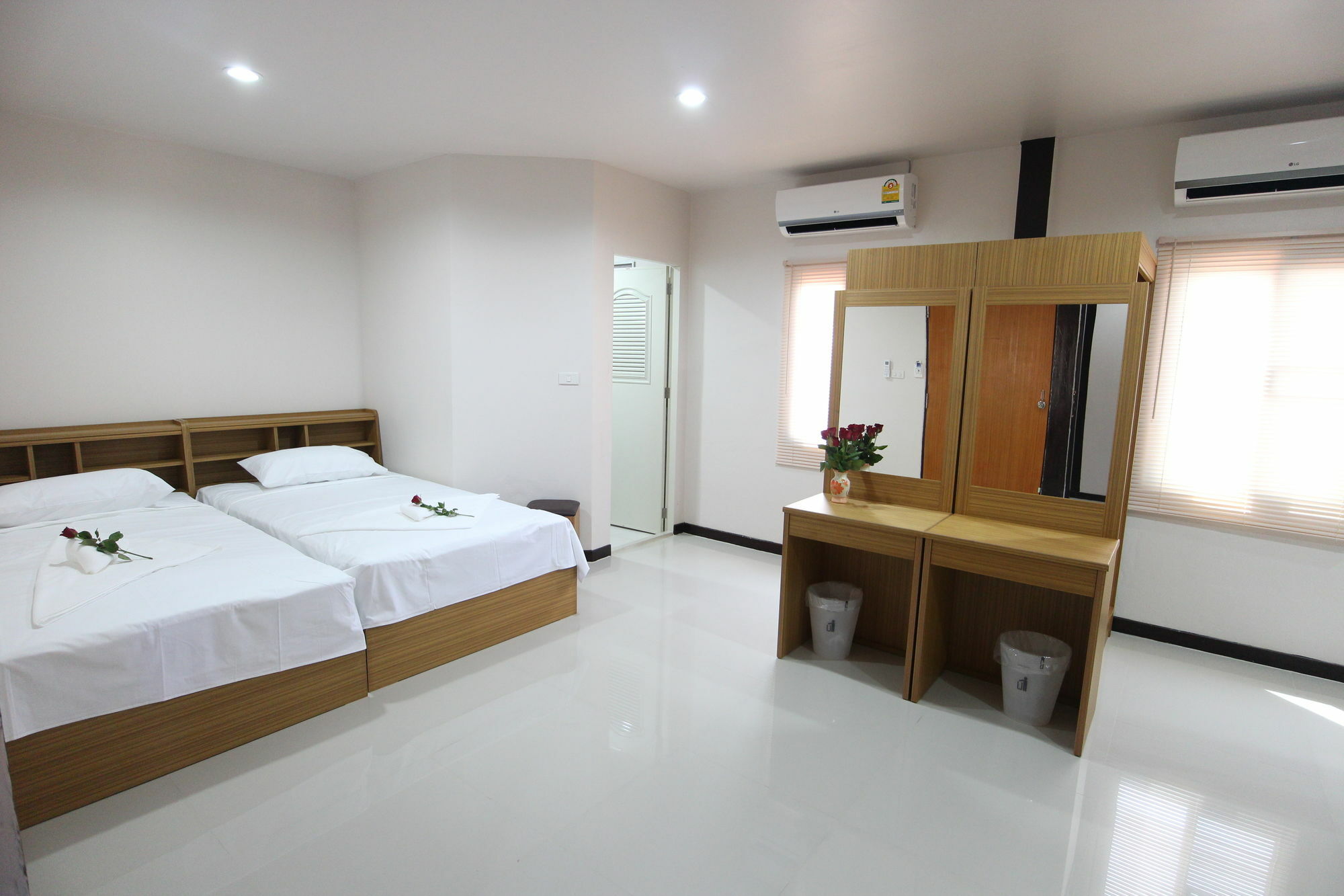 B Place Guesthouse 피피섬 외부 사진