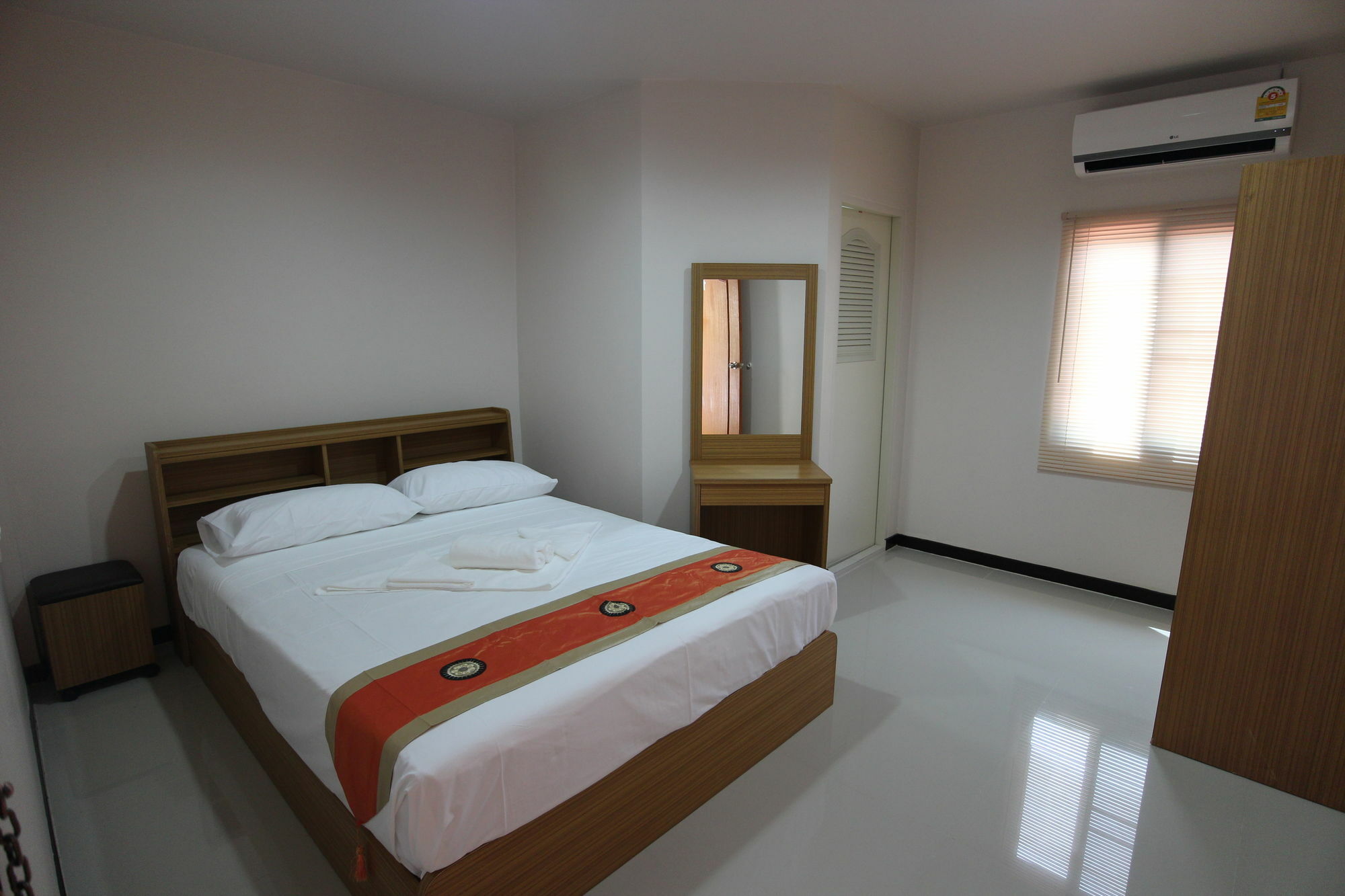 B Place Guesthouse 피피섬 외부 사진